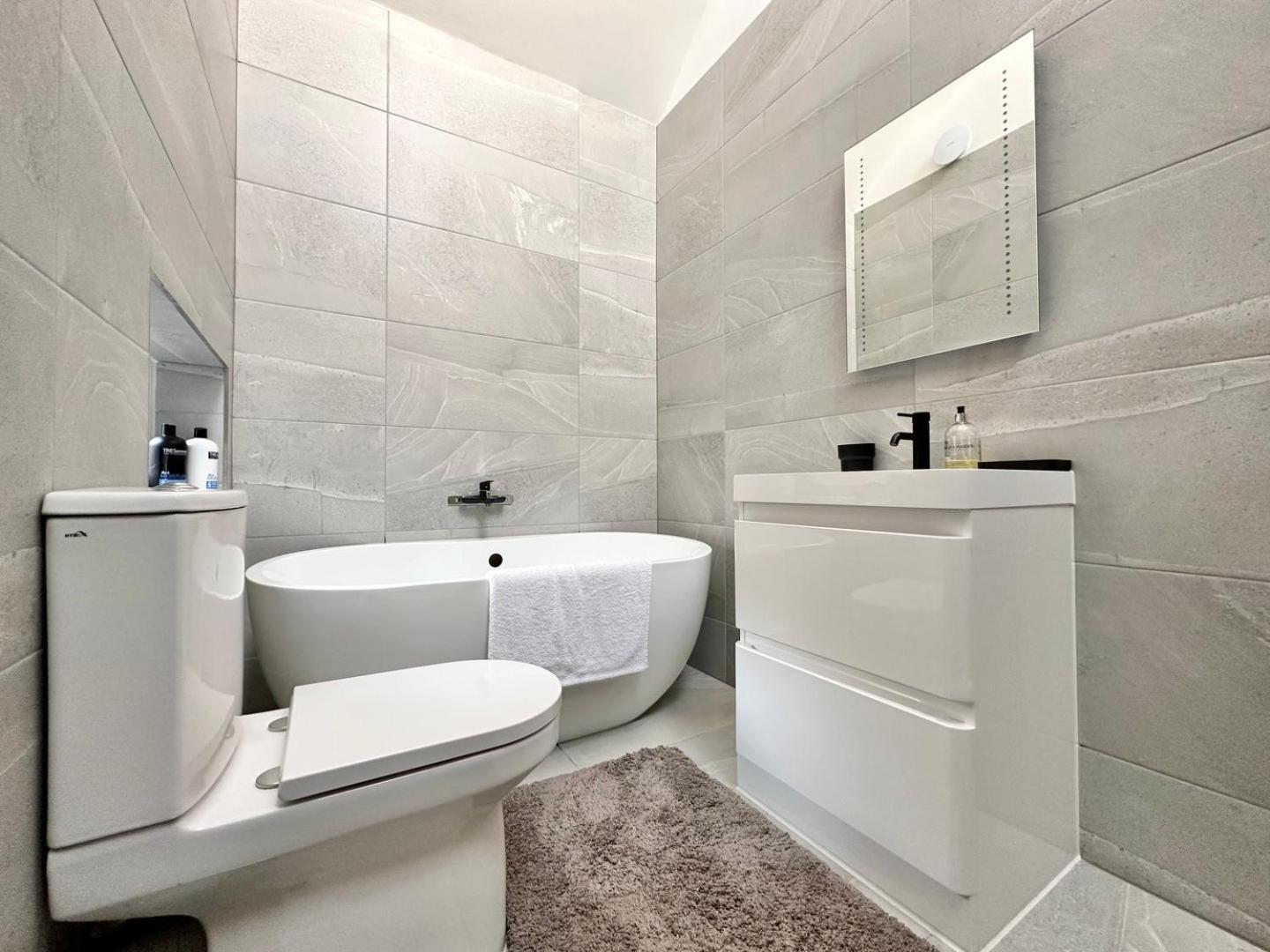 Luxury Duplex City Centre Apartment Leeds  Ngoại thất bức ảnh
